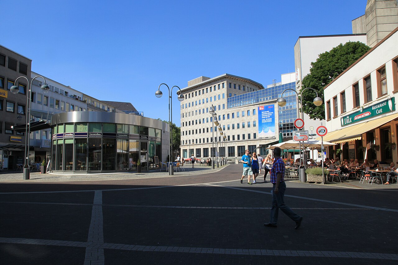 Dr.-Ruer-Platz
