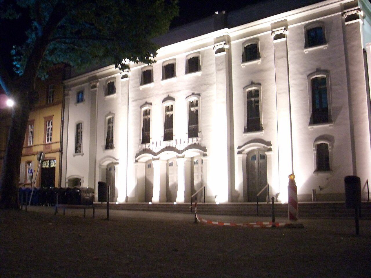 Theater und Orchester Heidelberg
